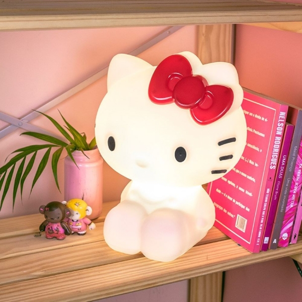 xx_luminaria-hello-kitty-5484fc64c04fc6befd44341319dcdf7c.jpg